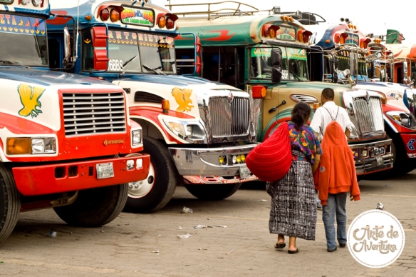 color-central-de-camiones-antigua-guatemala